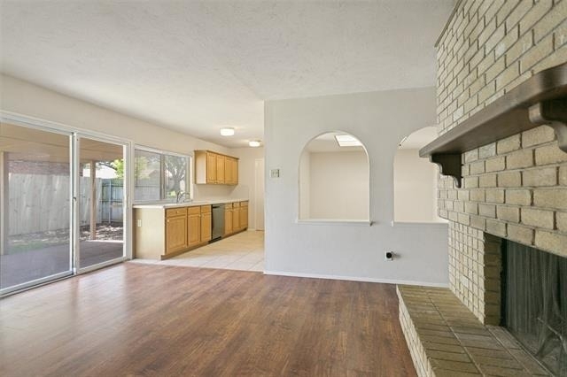 1429 Whitehall Drive - Photo 2