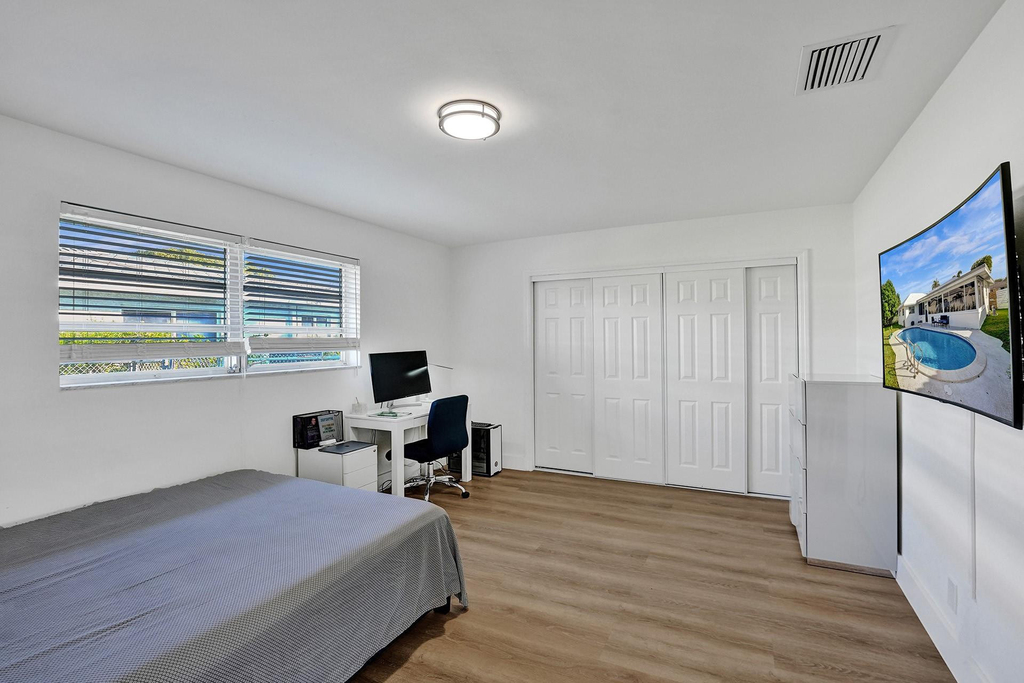 4751 Ne 29th Avenue - Photo 37