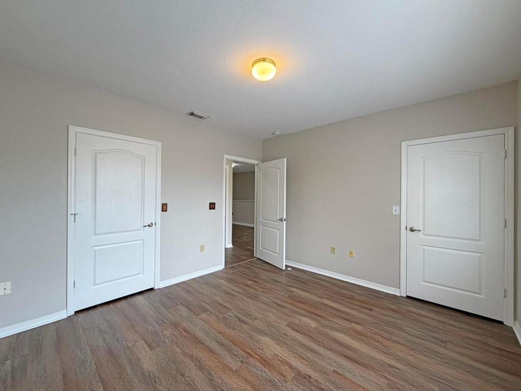 124 Sw Peacock Boulevard - Photo 9