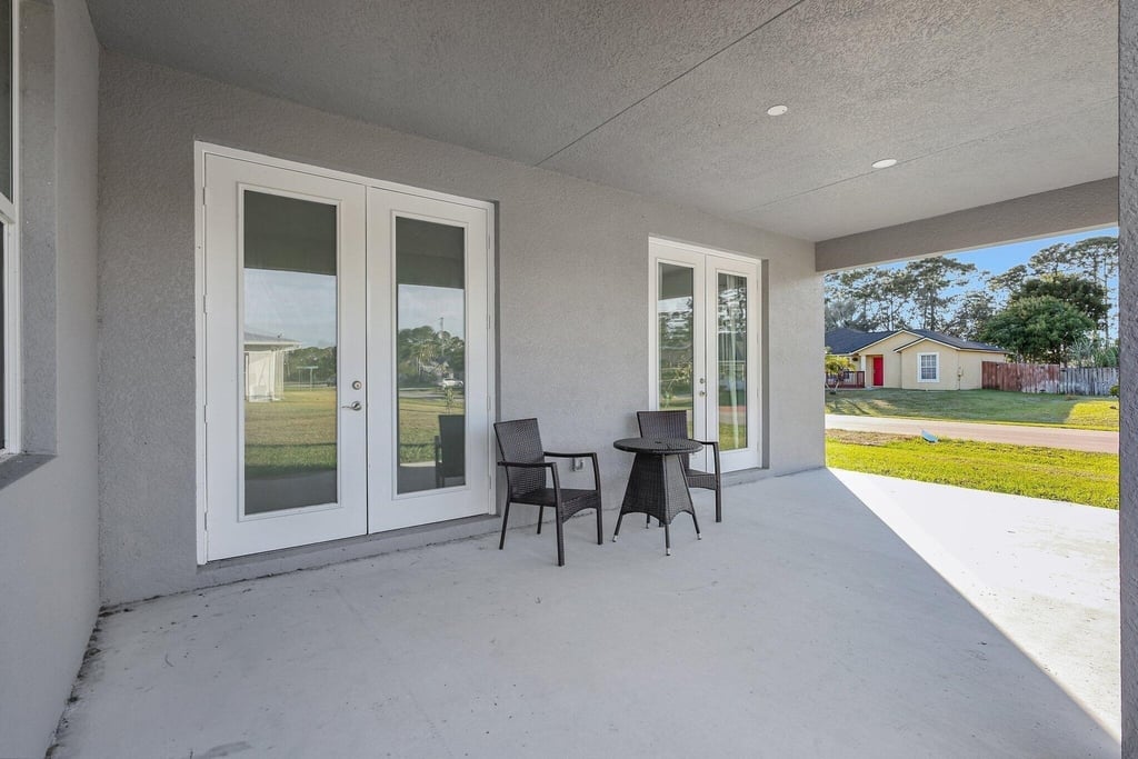 1791 Sw Effland Avenue - Photo 45