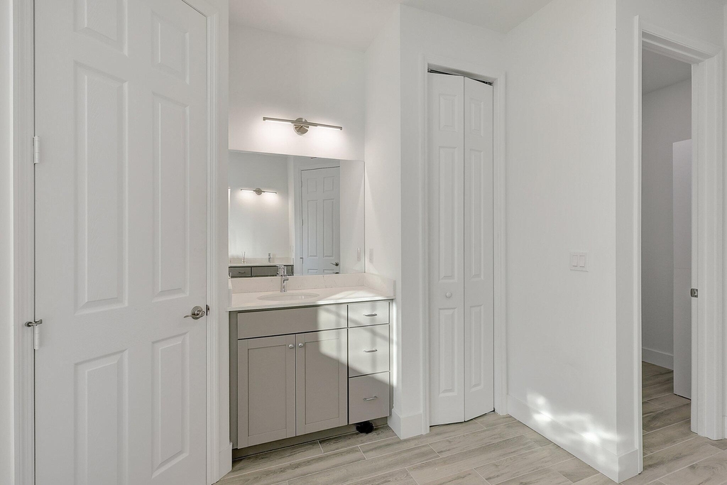 1791 Sw Effland Avenue - Photo 30