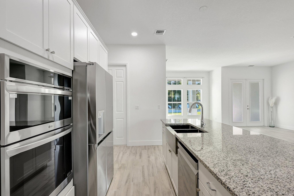 1791 Sw Effland Avenue - Photo 13