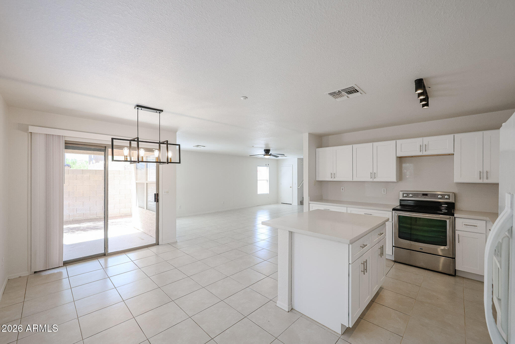 7500 E Deer Valley Road - Photo 5