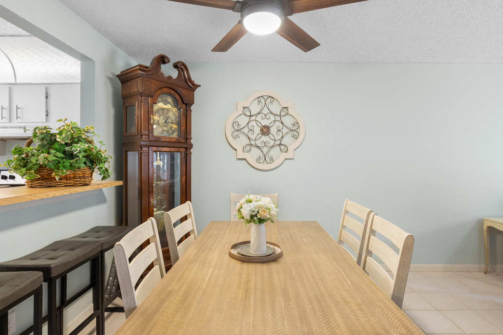1270 Se Parkview Place - Photo 12