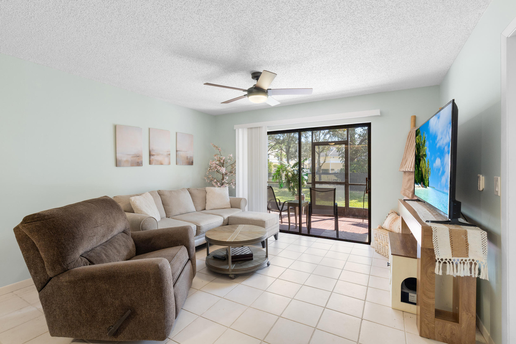 1270 Se Parkview Place - Photo 16