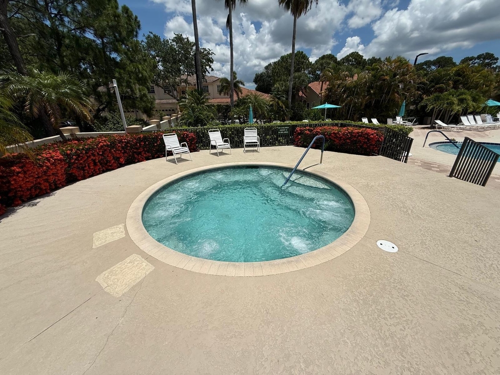 8247 Mulligan Circle - Photo 16
