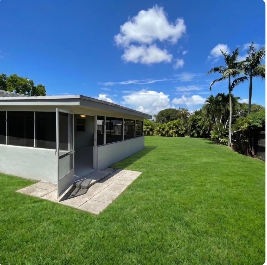 3147 Nw 68th Court - Photo 8