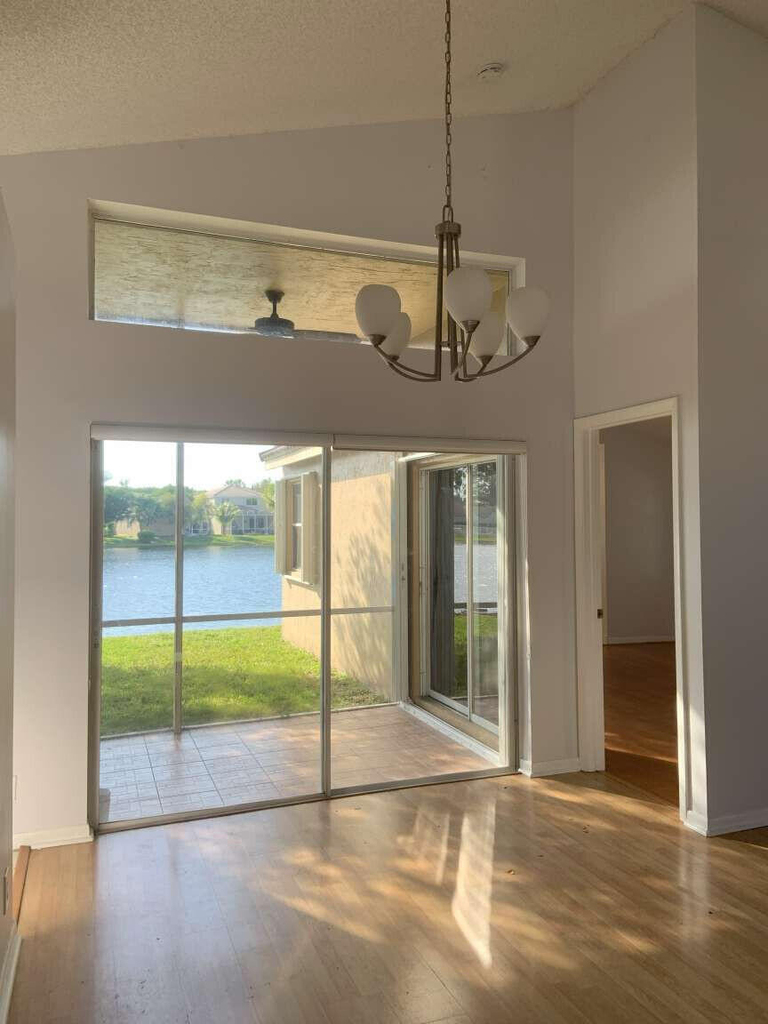 856 Stanton Drive - Photo 3