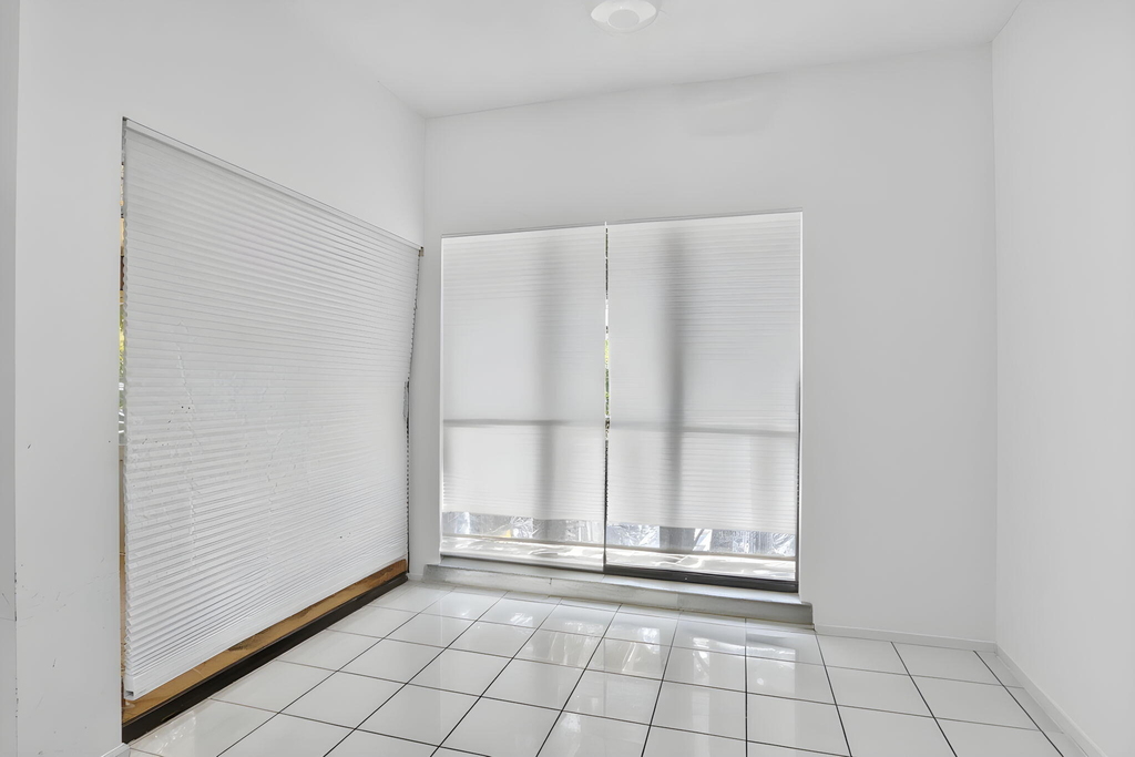 7690 Solimar Circle - Photo 10