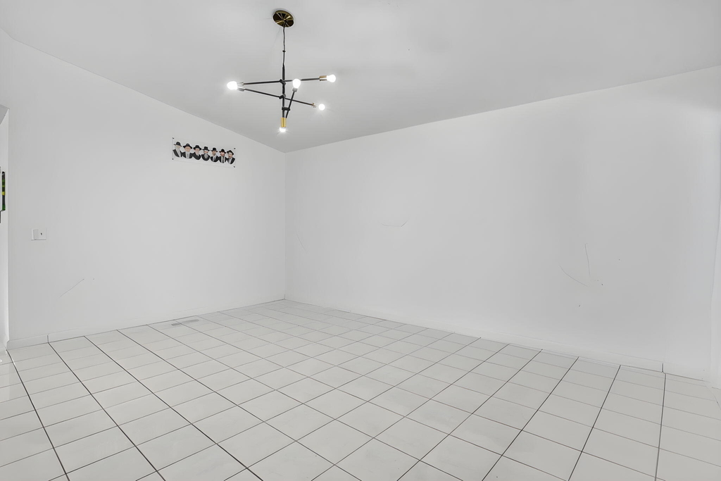 7690 Solimar Circle - Photo 12