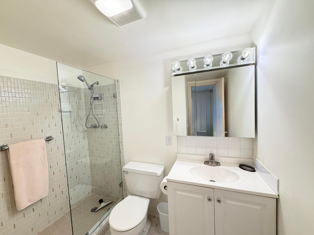 2880 Lake Osborne Drive - Photo 13