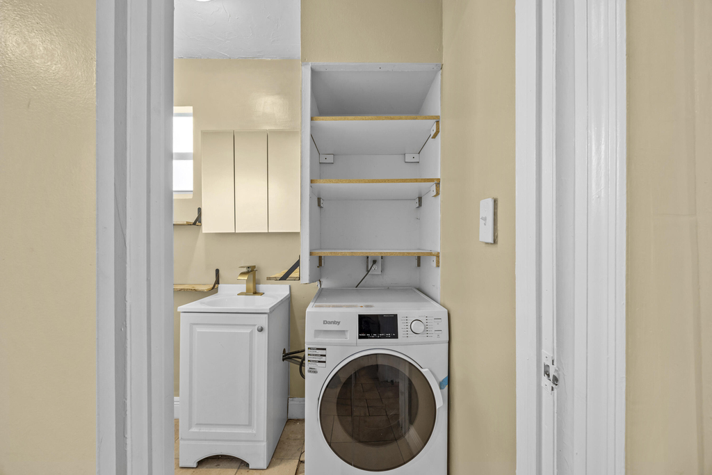 120 Pleasant Place - Photo 8