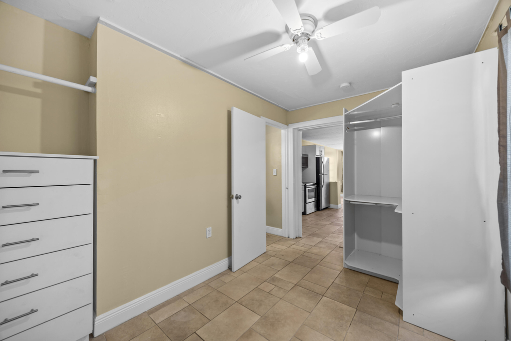 120 Pleasant Place - Photo 6
