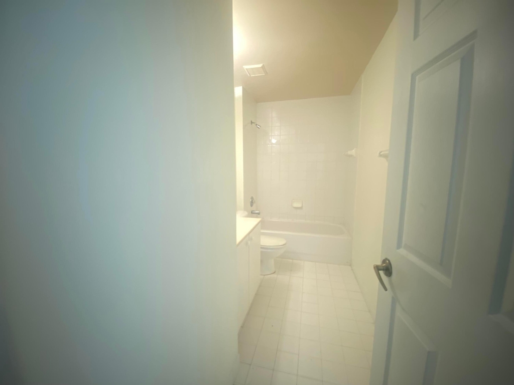 8214 Prestige Commons Drive - Photo 14