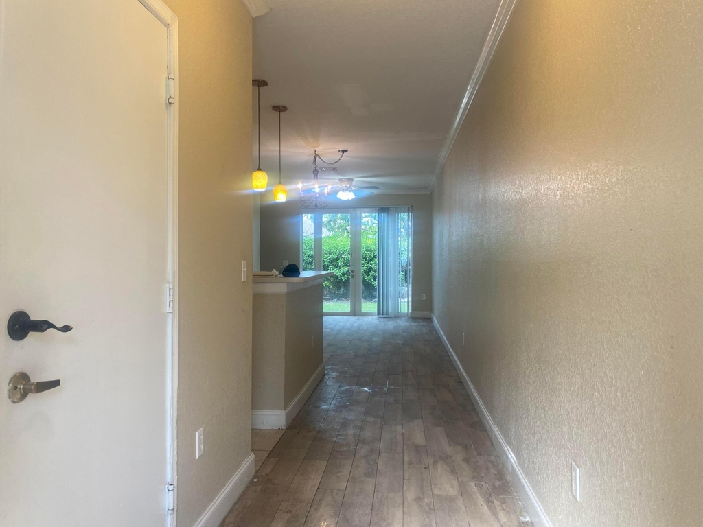 8214 Prestige Commons Drive - Photo 6