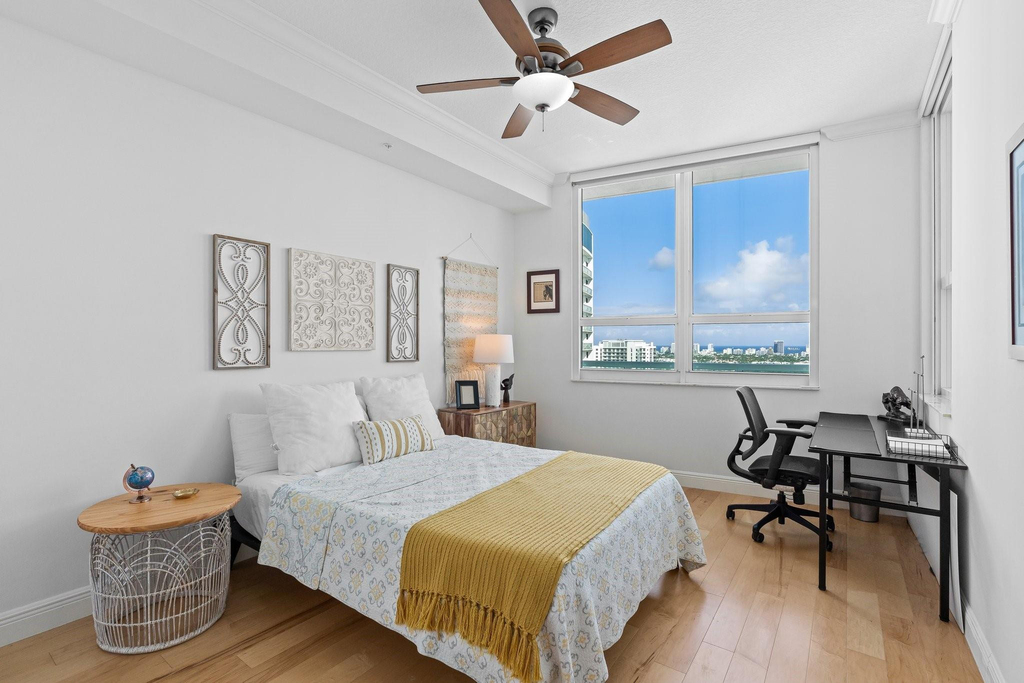 350 Se 2nd Street - Photo 15