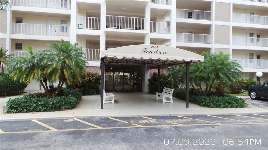 2651 S Course Drive - Photo 26