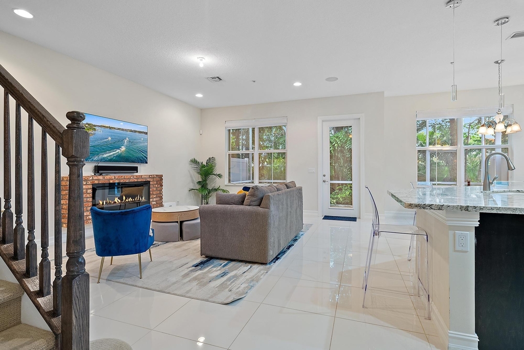 1843 Juno Landing Lane - Photo 8