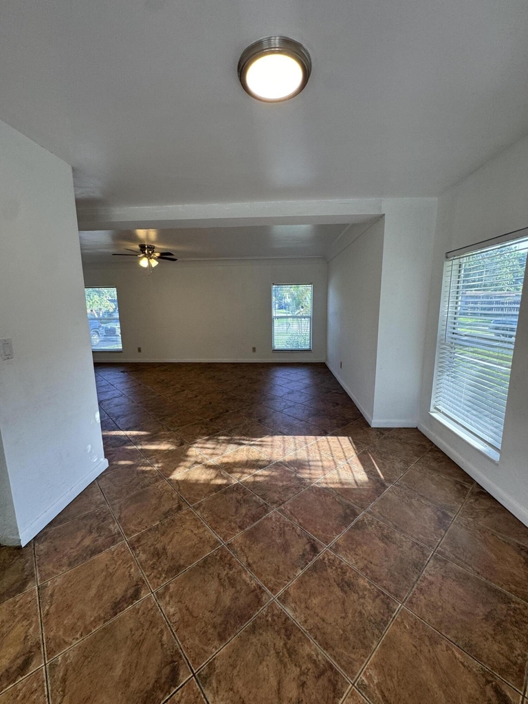 7816 Nw 70th Terrace - Photo 10