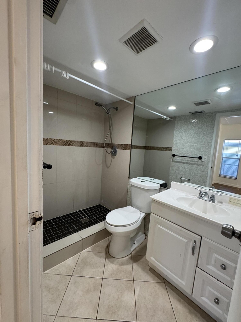 7816 Nw 70th Terrace - Photo 21