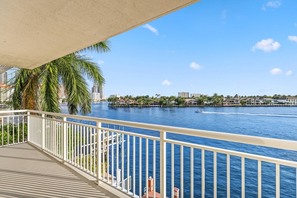 511 Bayshore Drive - Photo 9