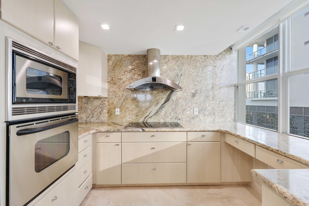 511 Bayshore Drive - Photo 21