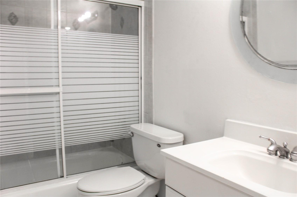 6705 W 26th Drive - Photo 10