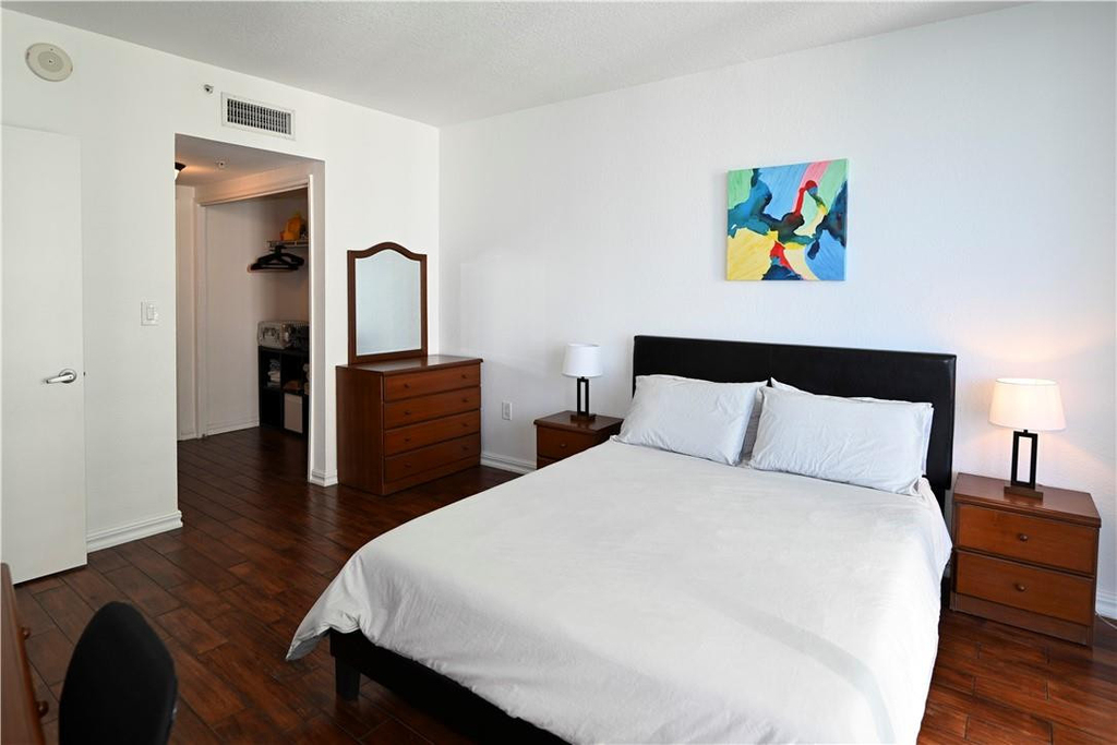 1750 N Bayshore Drive - Photo 10