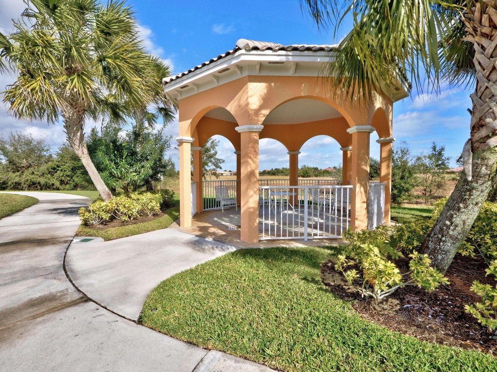 11378 Sw Rockingham Drive - Photo 10