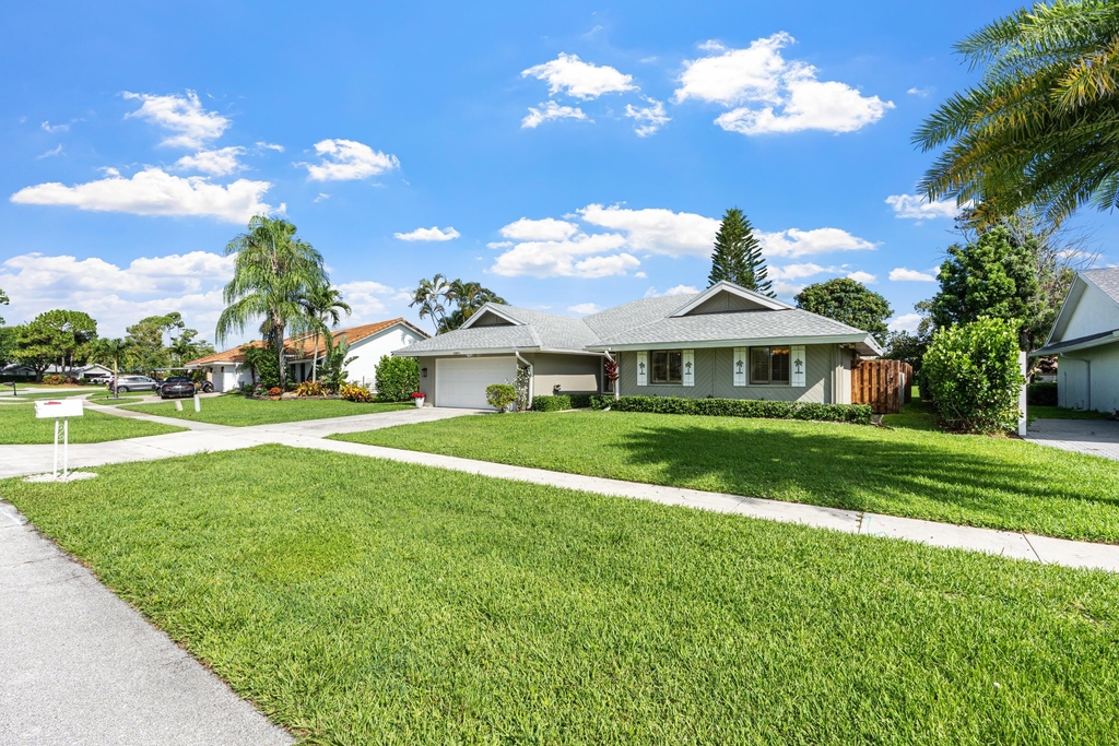 13471 Barberry Drive - Photo 22