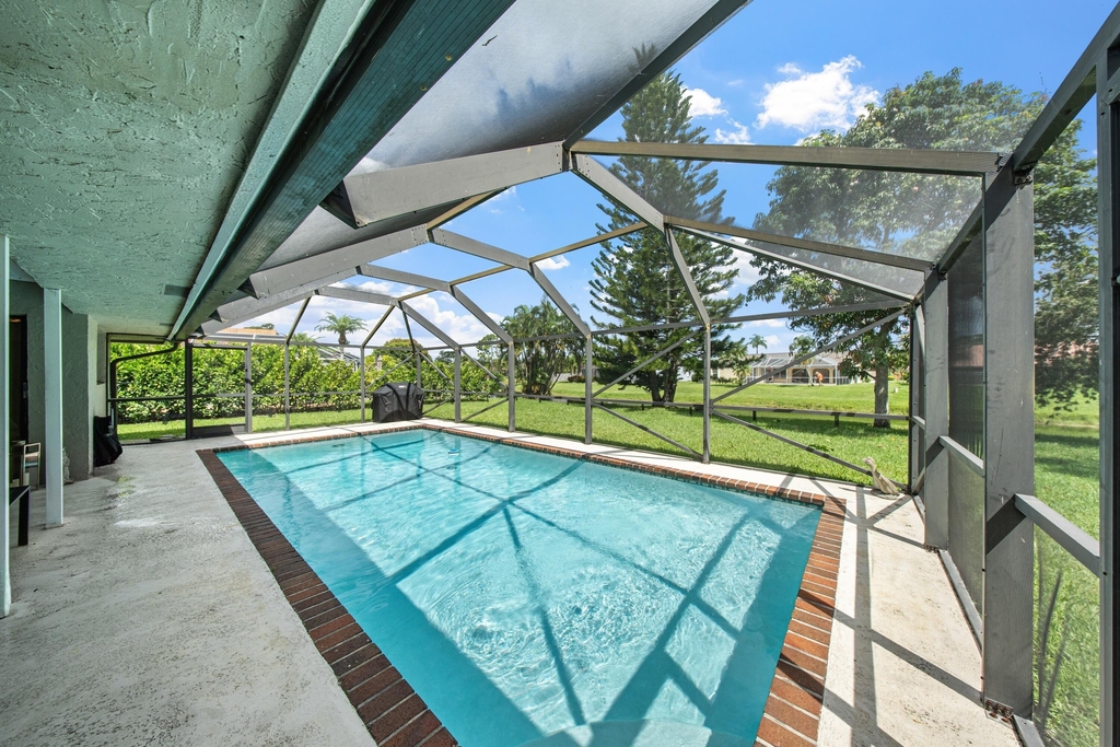 13471 Barberry Drive - Photo 21