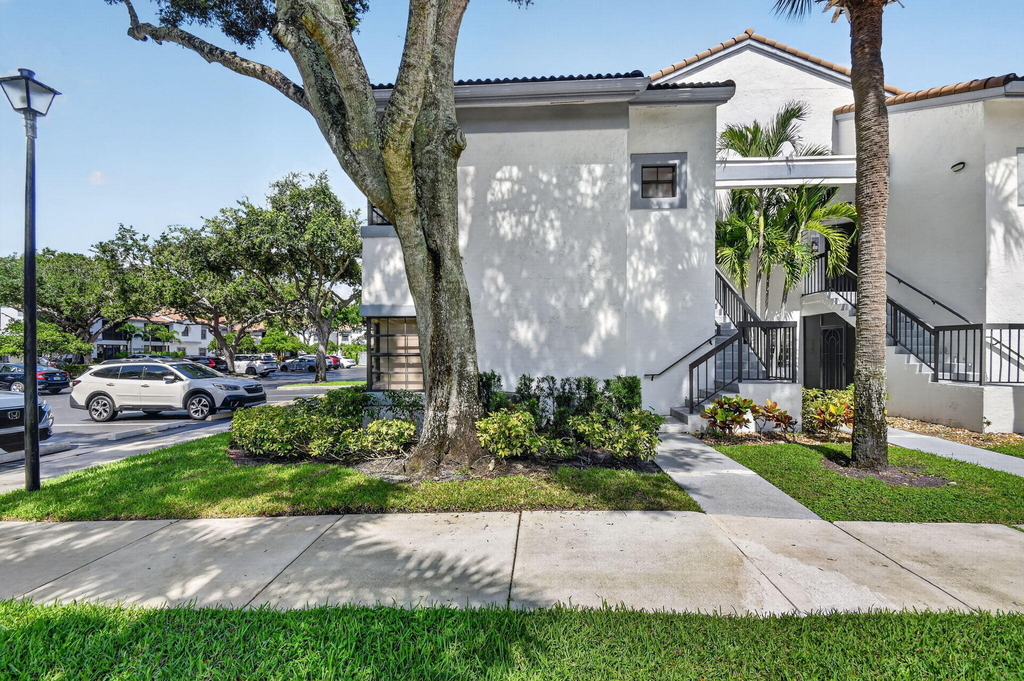 5451 Verona Drive - Photo 54