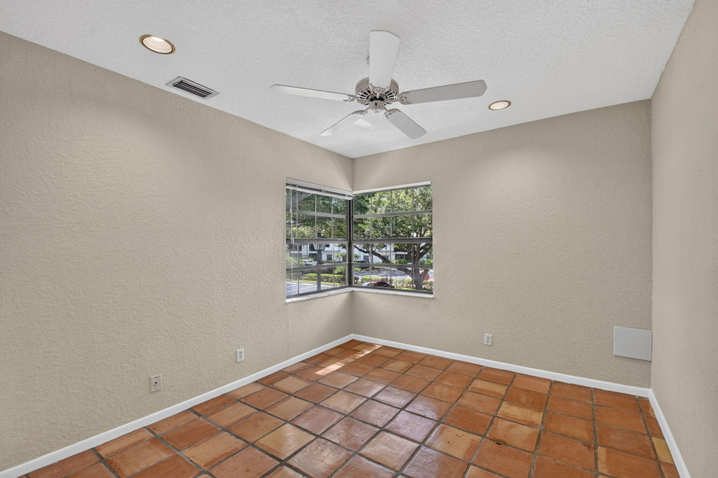 5451 Verona Drive - Photo 17