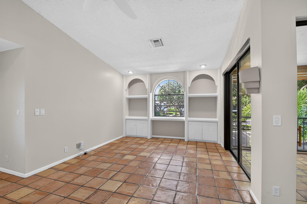 5451 Verona Drive - Photo 45