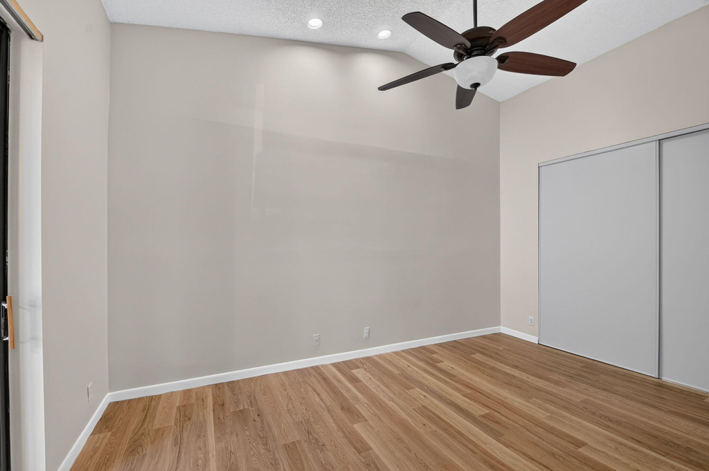 5451 Verona Drive - Photo 44