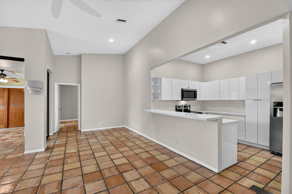 5451 Verona Drive - Photo 51