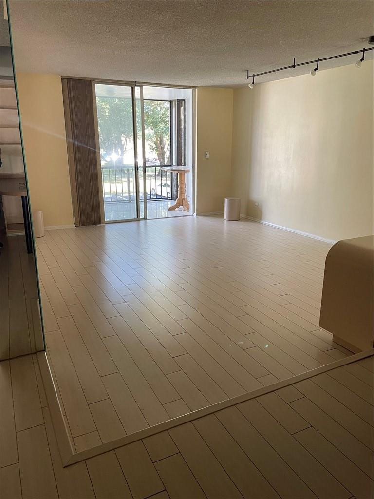 3660 Inverrary Drive - Photo 16