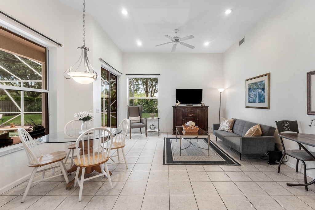 4378 Danielson Drive - Photo 12