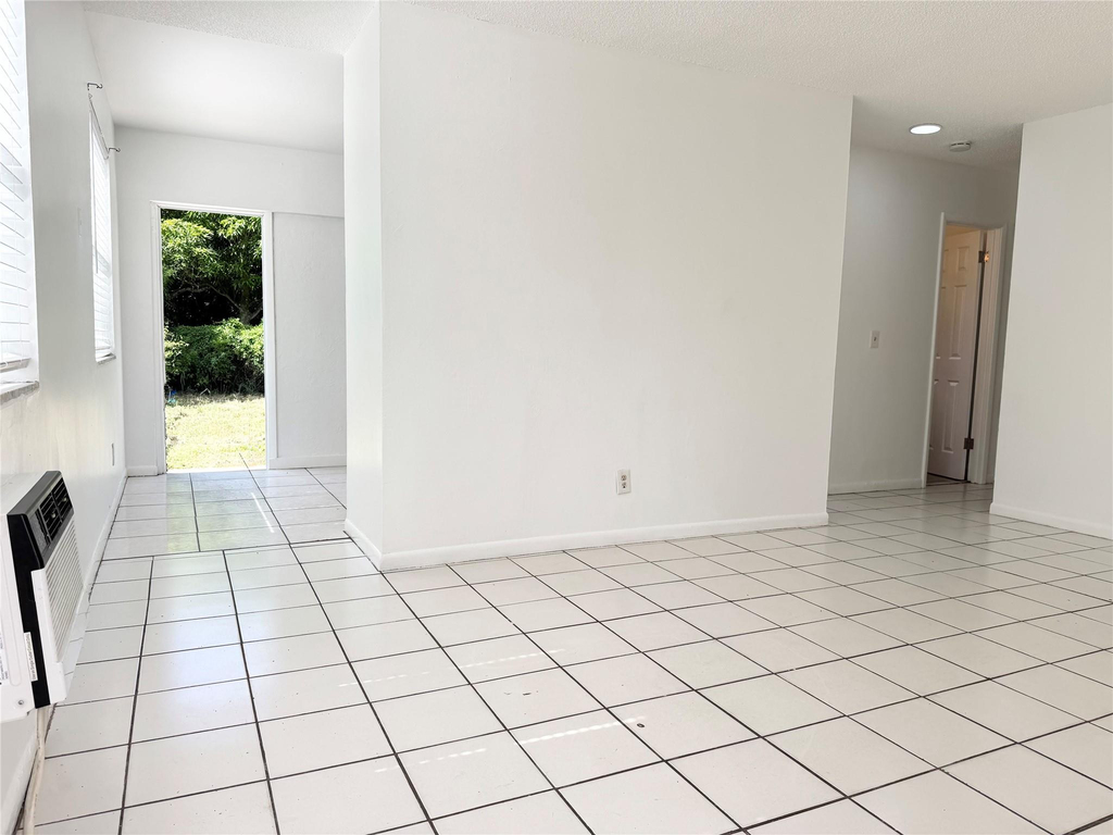 147 W 17th Street - Photo 1