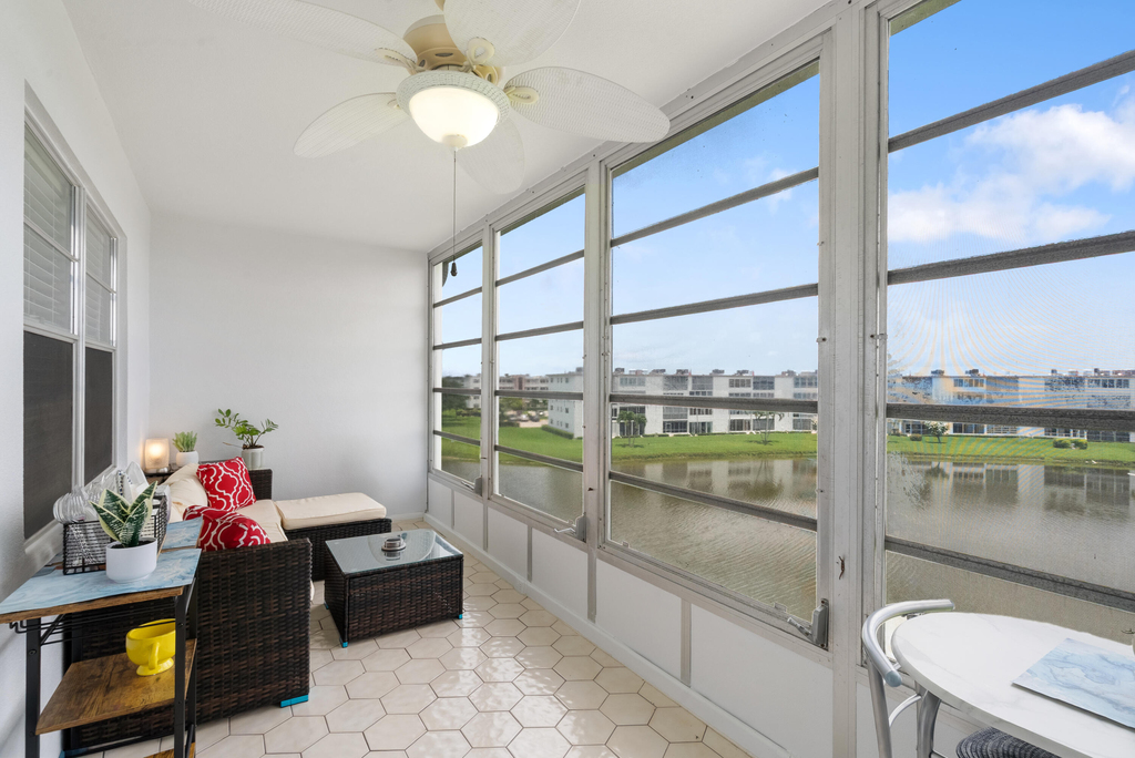4060 Cornwall C - Photo 16