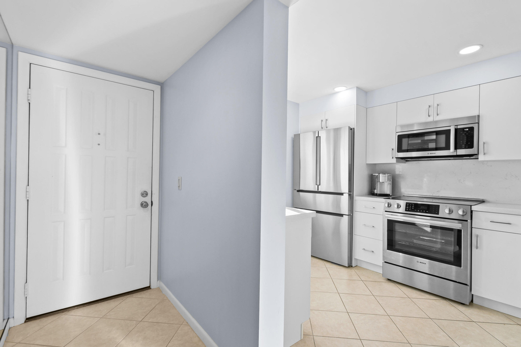 501 S Seas Drive - Photo 3