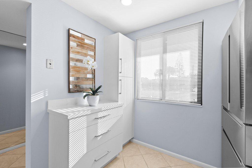 501 S Seas Drive - Photo 4