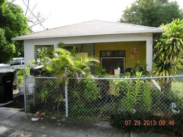 422 Nw 7th Terrace - Photo 0