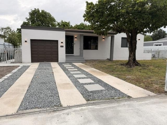 1025 Nw 148th Street - Photo 0