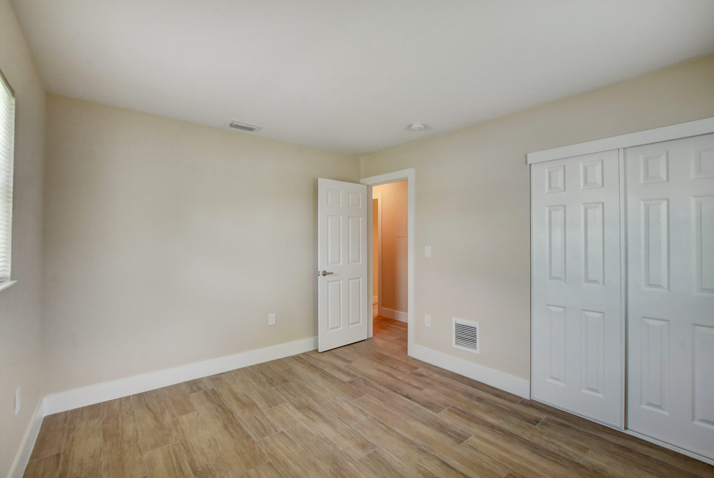 9188 Birmingham Drive - Photo 16