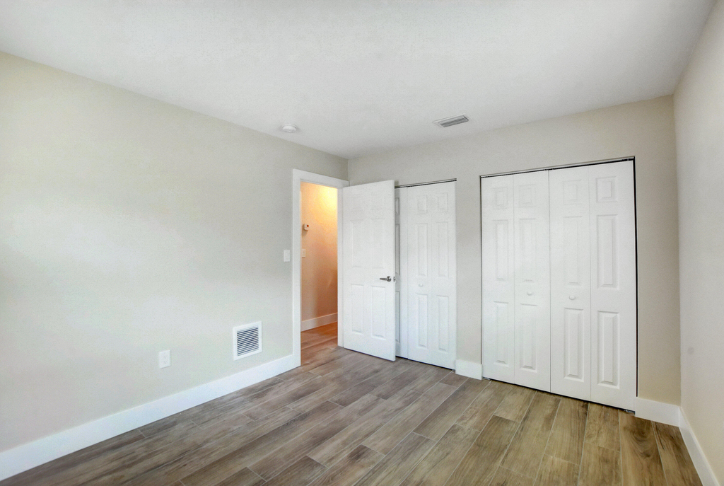 9188 Birmingham Drive - Photo 14