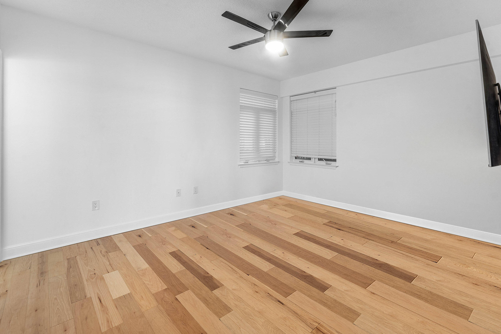 309 E Ocean Avenue - Photo 28