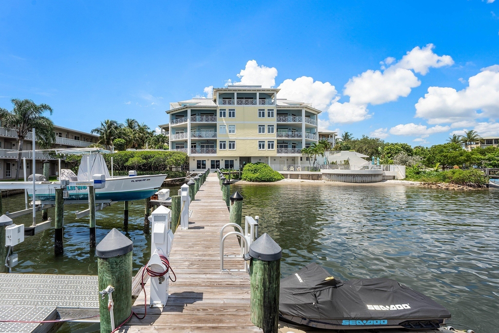 309 E Ocean Avenue - Photo 41