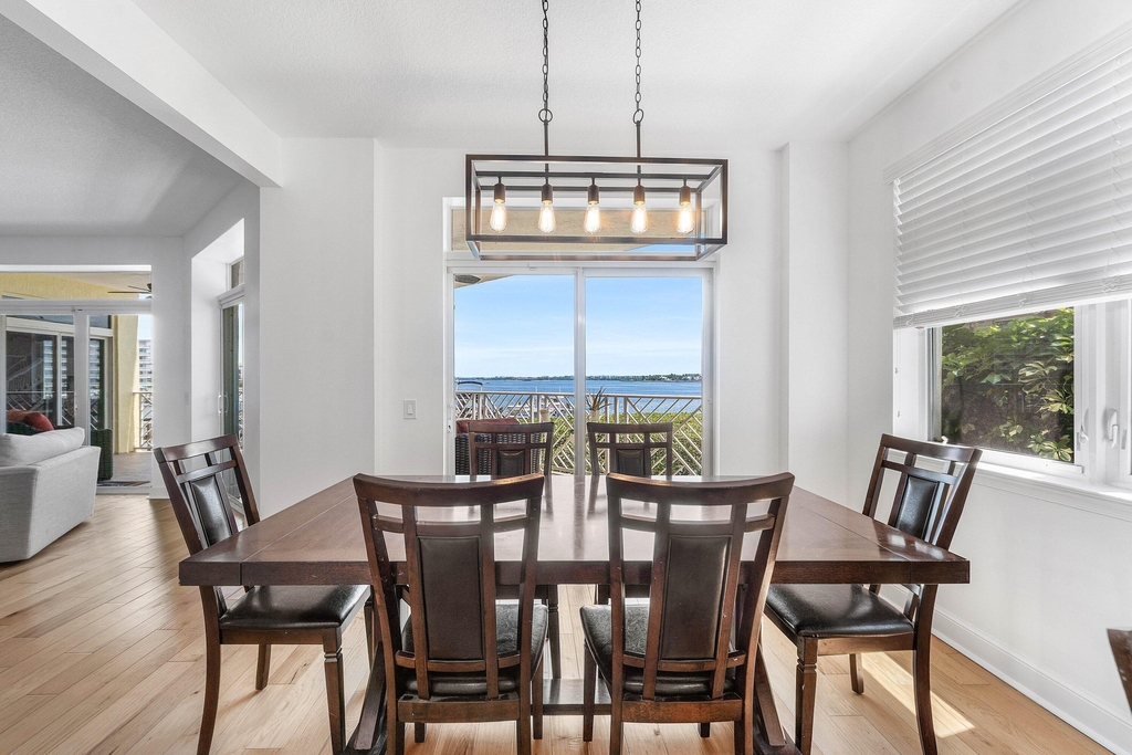 309 E Ocean Avenue - Photo 10