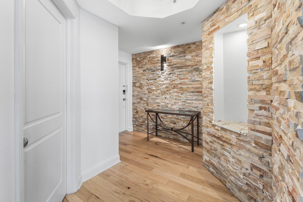 309 E Ocean Avenue - Photo 36